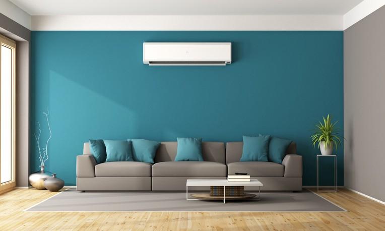 Painted feature walls and fashion trends